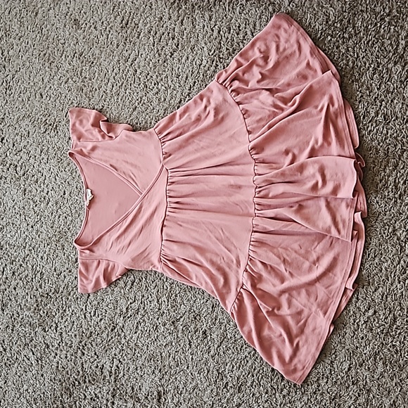 Cute mini! - Picture 1 of 8